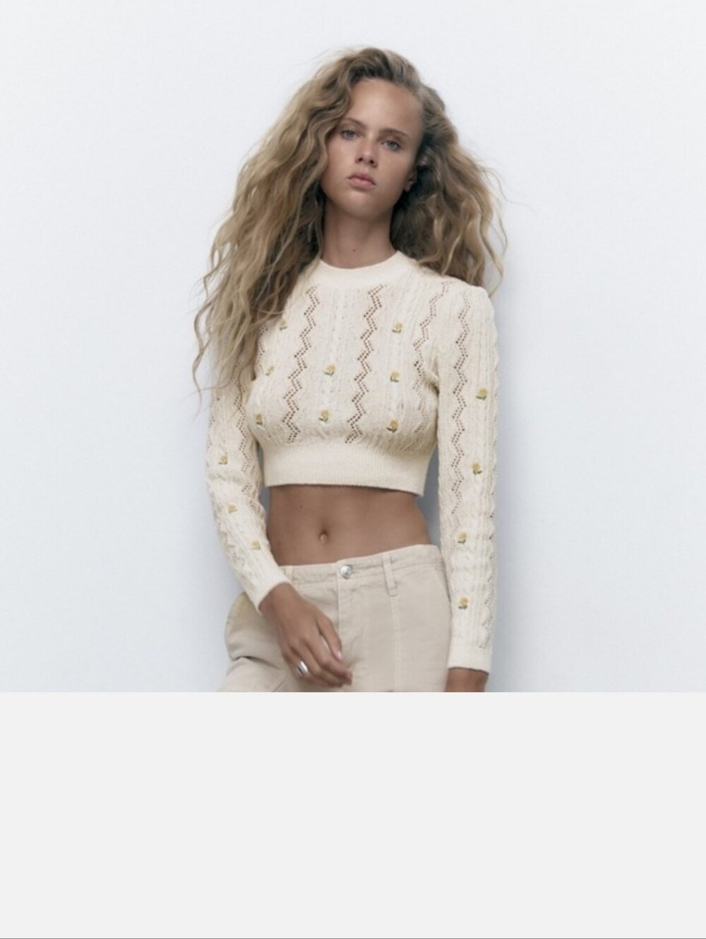 ZARA CROPPED CREAM FLORAL EMBROIDERED KNIT Long Sleeve SWEATER SIZE S